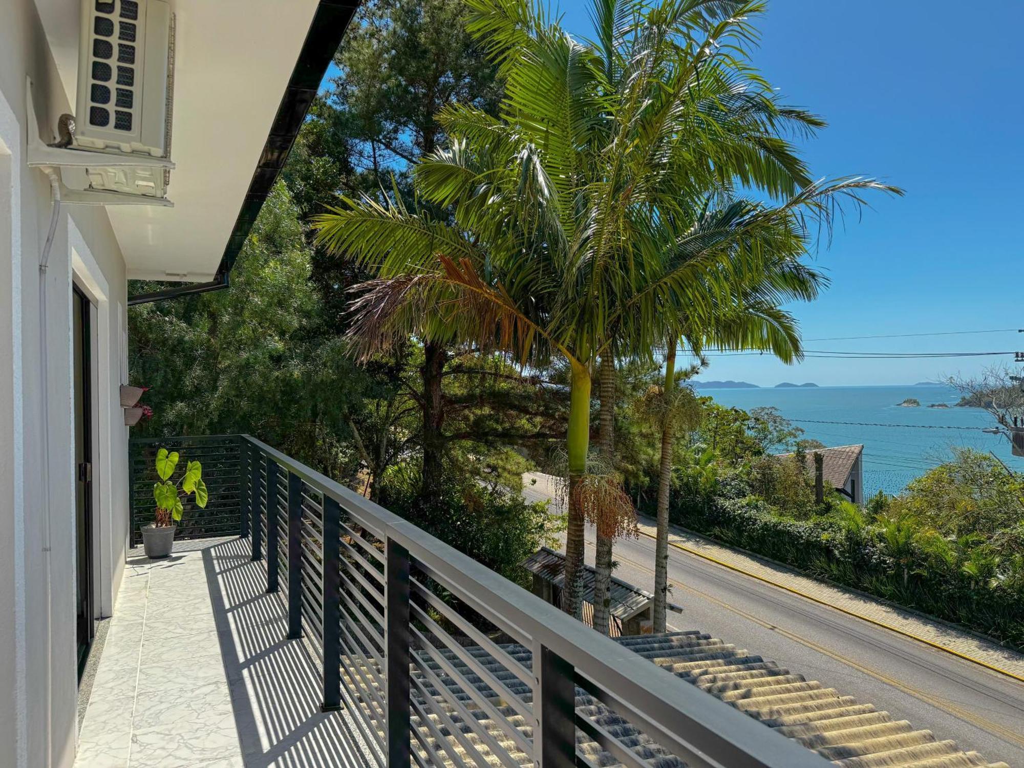 Casa Com Vista Para O Mar Em Governador Celso Ramos Exterior foto